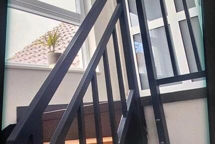Erbach DG Wohnung 2,5 Zimmer in einem 2-Familienhaus zu vermieten