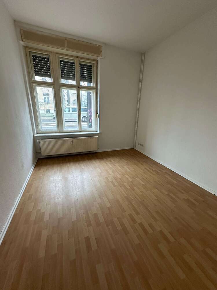 Wohnung zum Mieten in Berlin 841,11 € 100.8 m²