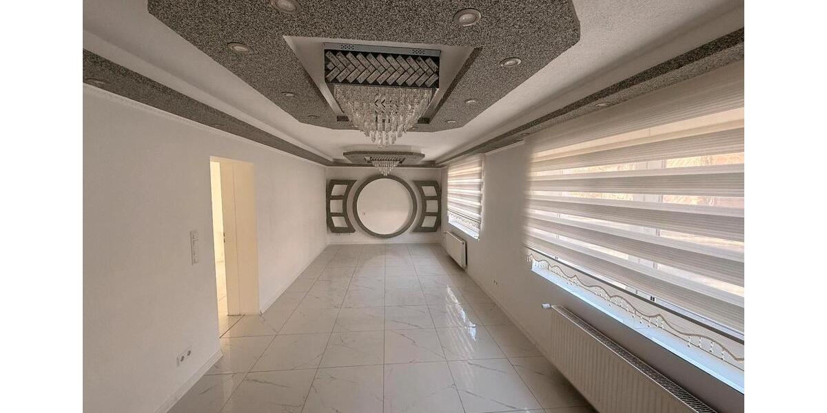 Einfamilienhaus Eschershausen - 7 Zimmer, 160 m&sup2;, 1.500&euro; | Angebot:26302712