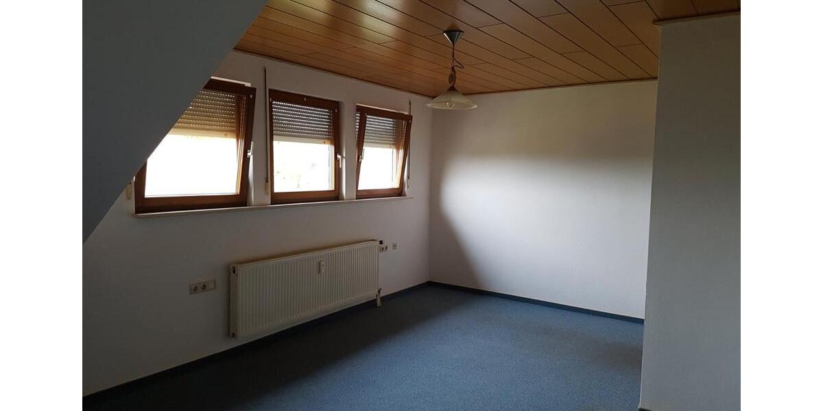 Etagenwohnung Steinau an der Straße - 2 Zimmer, 53 m&sup2;, 490&euro; | Angebot:26611141