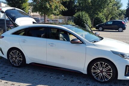 Kia pro ceed / ProCeed 77.600 km 22.999 &euro; Kulmbach 95326