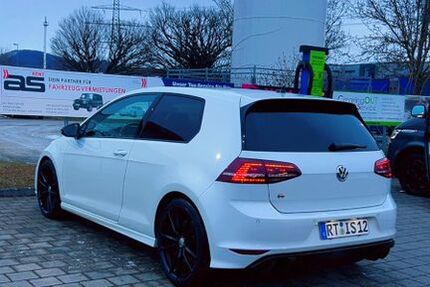 VW Golf 90.000 km 22.700 &euro; Dettingen Erms 72581