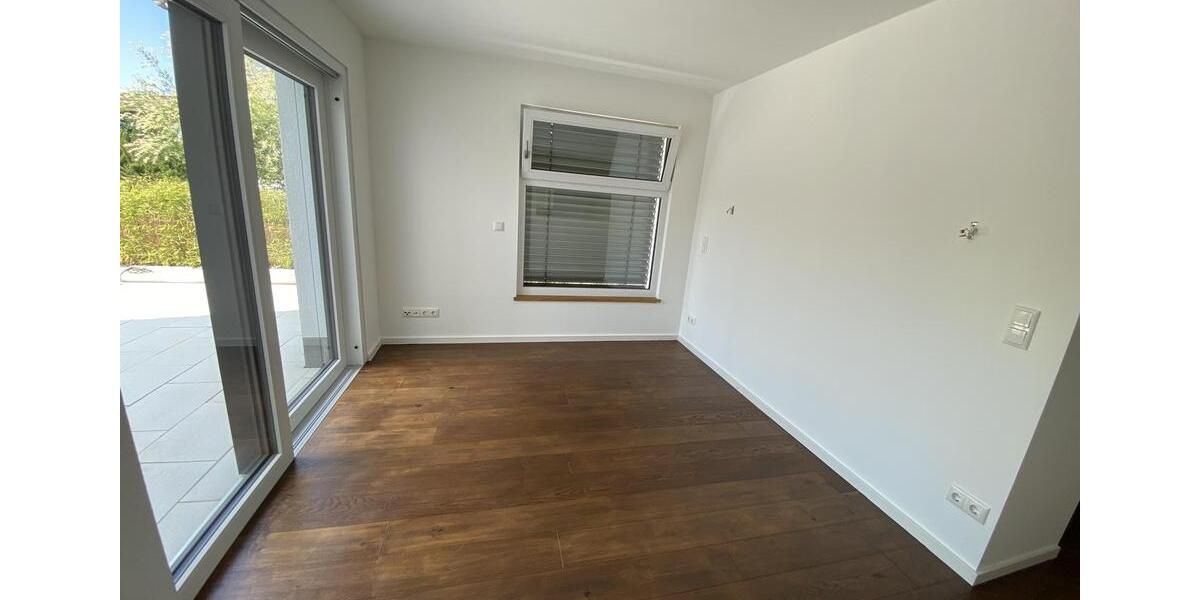 Premium 5-Zi.-Maisonette mit Privategarten, Pool & PV -exklusives Wohnen auf zwei Ebenen 5 zimmer