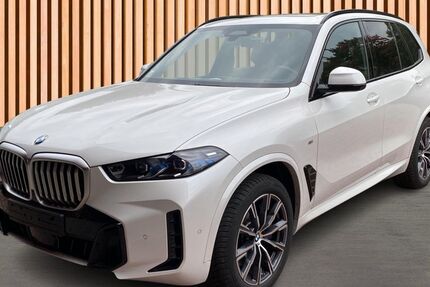 BMW X5 23.900 km 78.980 € Dresden 01328