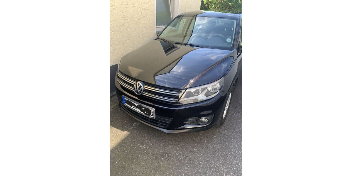 VW Tiguan 86.300 km 12.900 &euro; Schöneck 61137