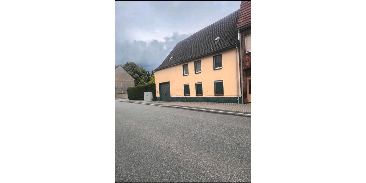 Einfamilienhaus Sonnewalde - 6 Zimmer, 277 m&sup2;, 55.000&euro; | Angebot:26680434
