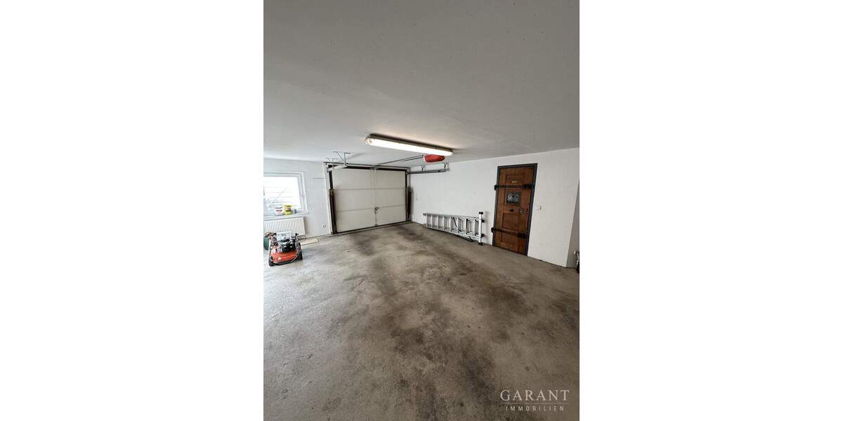 Einfamilienhaus Heilbronn Kernstadt - 6 Zimmer, 245 m&sup2;, 3.200&euro; | Angebot:25357310