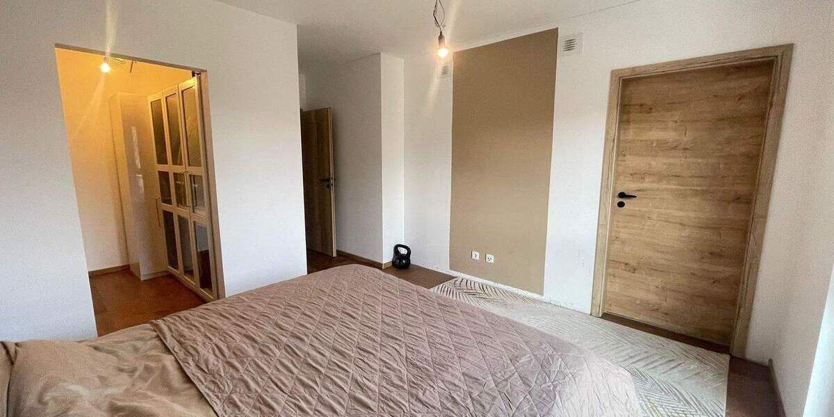 Einfamilienhaus Röthenbach an der Pegnitz Röthenbach - 6 Zimmer, 165 m&sup2;, 970.000&euro; | Angebot:26627384