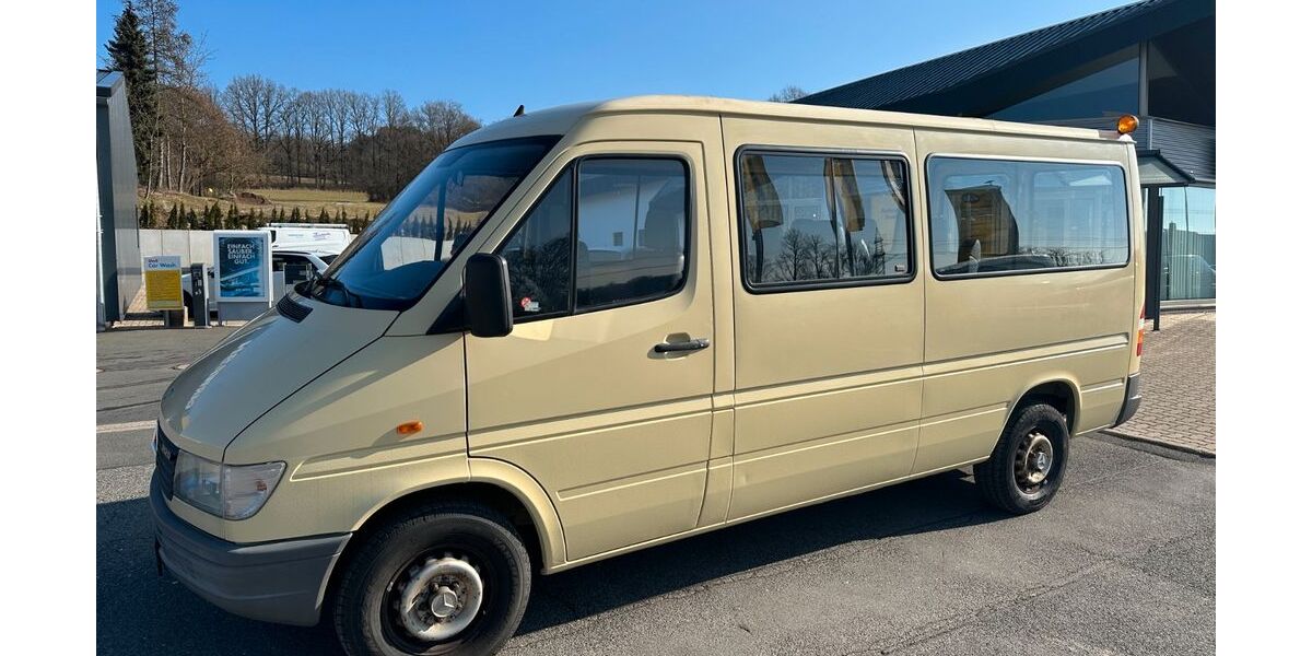 Mercedes-Benz Sprinter 70.650 km 17.900 &euro; Sonnefeld 96242