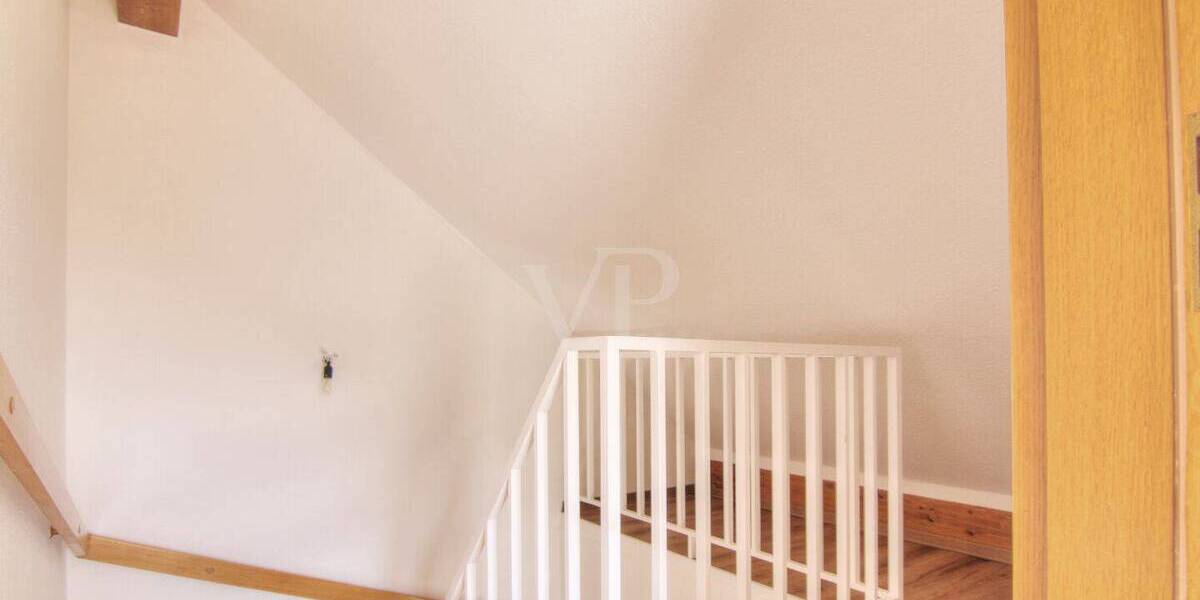 Doppelhaushälfte Weinsberg - 8 Zimmer, 165 m&sup2;, 1.990&euro; | Angebot:26820278