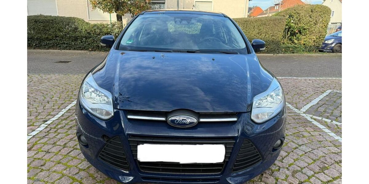 Ford Focus 138.000 km 3.900 € Rüsselsheim 65428
