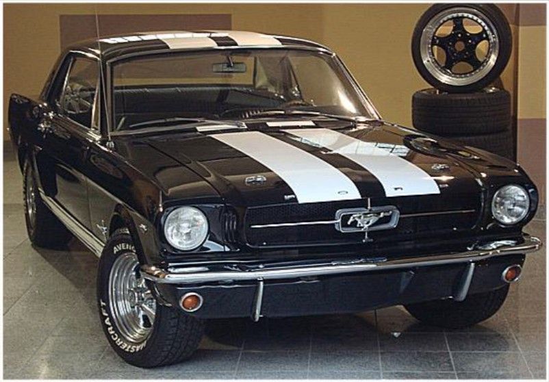 Ford Mustang 6.000 km 49.500 &euro; Günzburg 89312