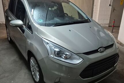 Ford B-Max 95.921 km 4.999 &euro; Dortmund 44145