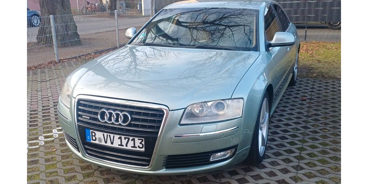 Audi A8 235.000 km 8.990 &euro; Berlin 13127