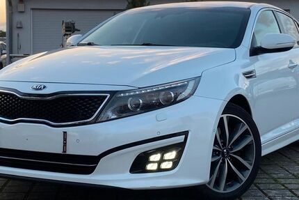 Kia Optima 126.000 km 9.700 &euro; Offenbach 63067