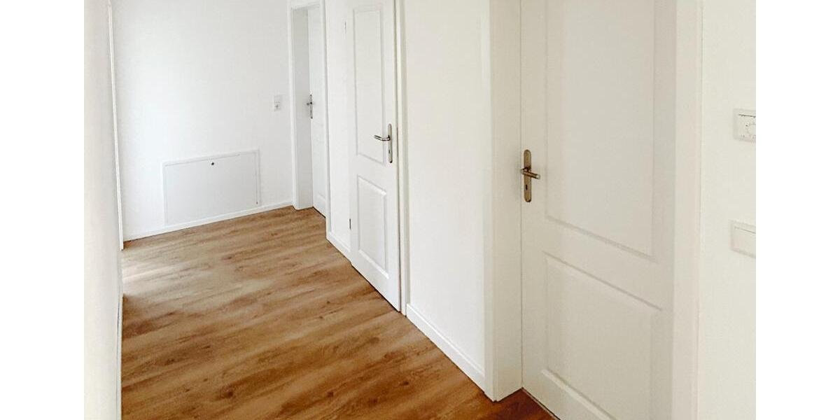 Etagenwohnung Herrnhut - 5 Zimmer, 148 m&sup2;, 1.184&euro; | Angebot:25418641