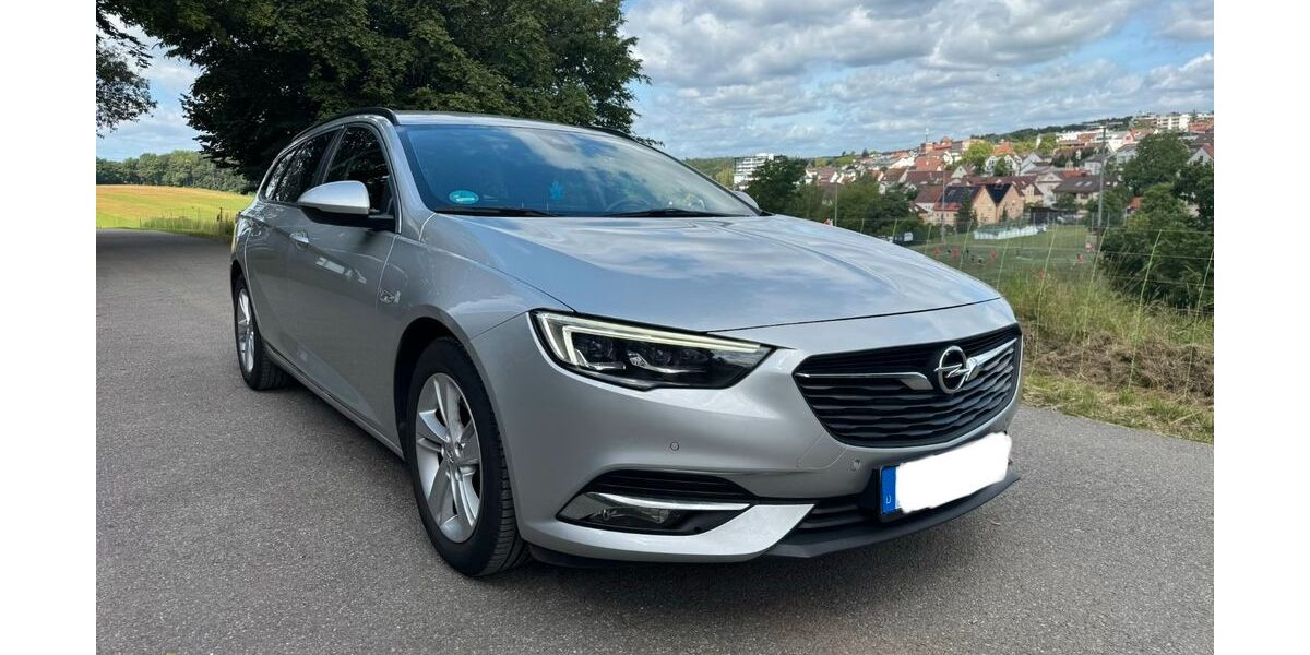 Opel Insignia 147.856 km 11.900 &euro; Leinfelden-Echterdingen 70771
