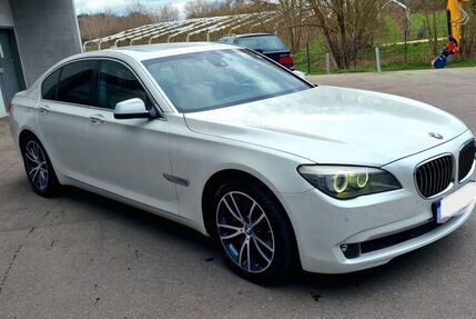 BMW 730