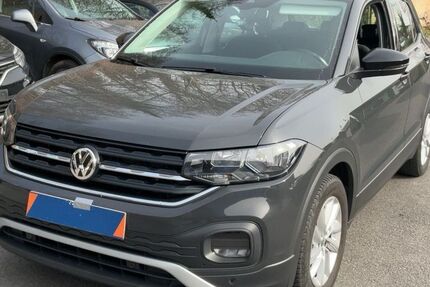 VW T-Cross 142.639 km 15.750 &euro; Daleiden 54689