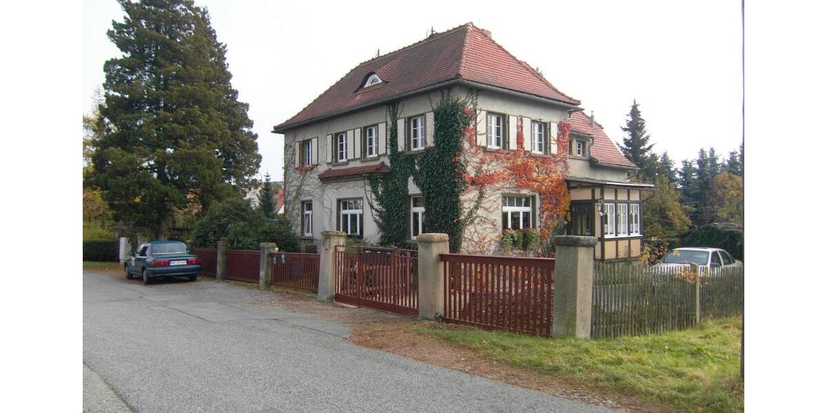 Einfamilienhaus Ebersbach-Neugersdorf Neugersdorf - 6 Zimmer, 140 m&sup2;, 110.000&euro; | Angebot:26307558