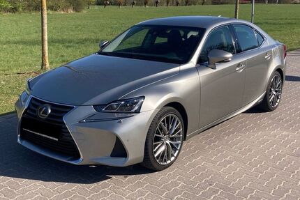 Lexus IS 300