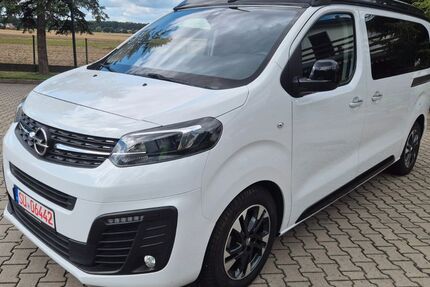 Opel Zafira Life 7.930 km 42.999 &euro; Bornheim 53332