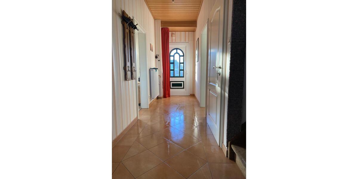 Einfamilienhaus Warstein - 7 Zimmer, 170 m&sup2;, 149.000&euro; | Angebot:26821755