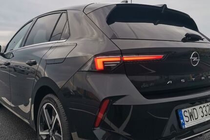 Opel Astra 9.700 km 19.777 &euro; Berlin 12047