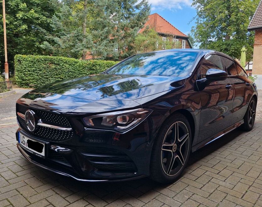 CLA 200 Shooting Brake
