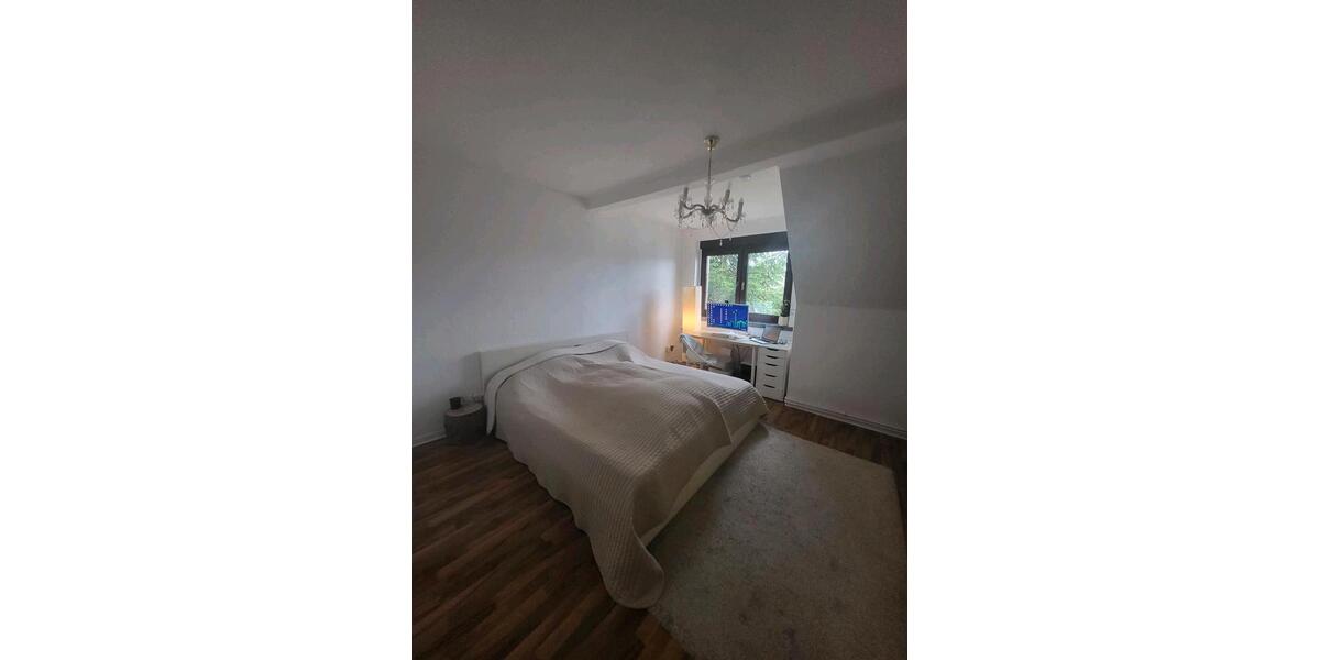Dachgeschoßwohnung Löwenberger Land - 3 Zimmer, 75 m&sup2;, 980&euro; | Angebot:24848420
