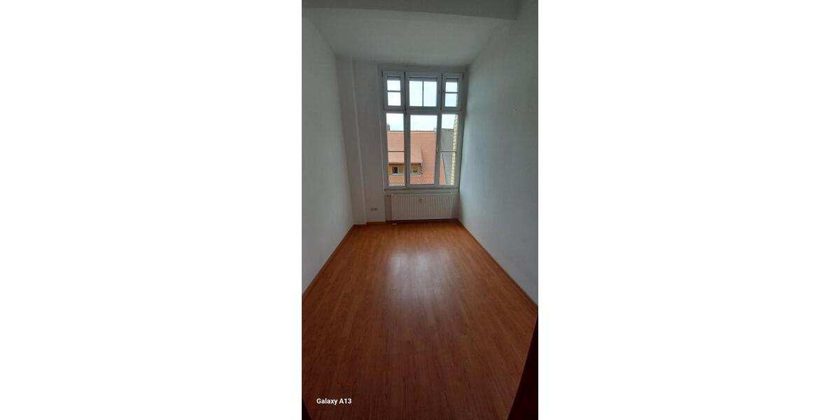 Etagenwohnung Oschatz - 3 Zimmer, 82 m&sup2;, 656&euro; | Angebot:25145915