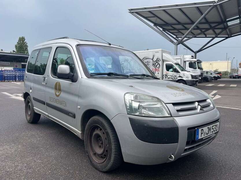 Citroen Berlingo 203.000 km 1.800 € Berlin 10551