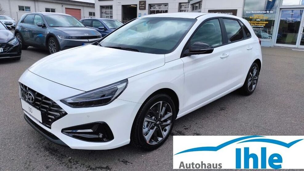 i30