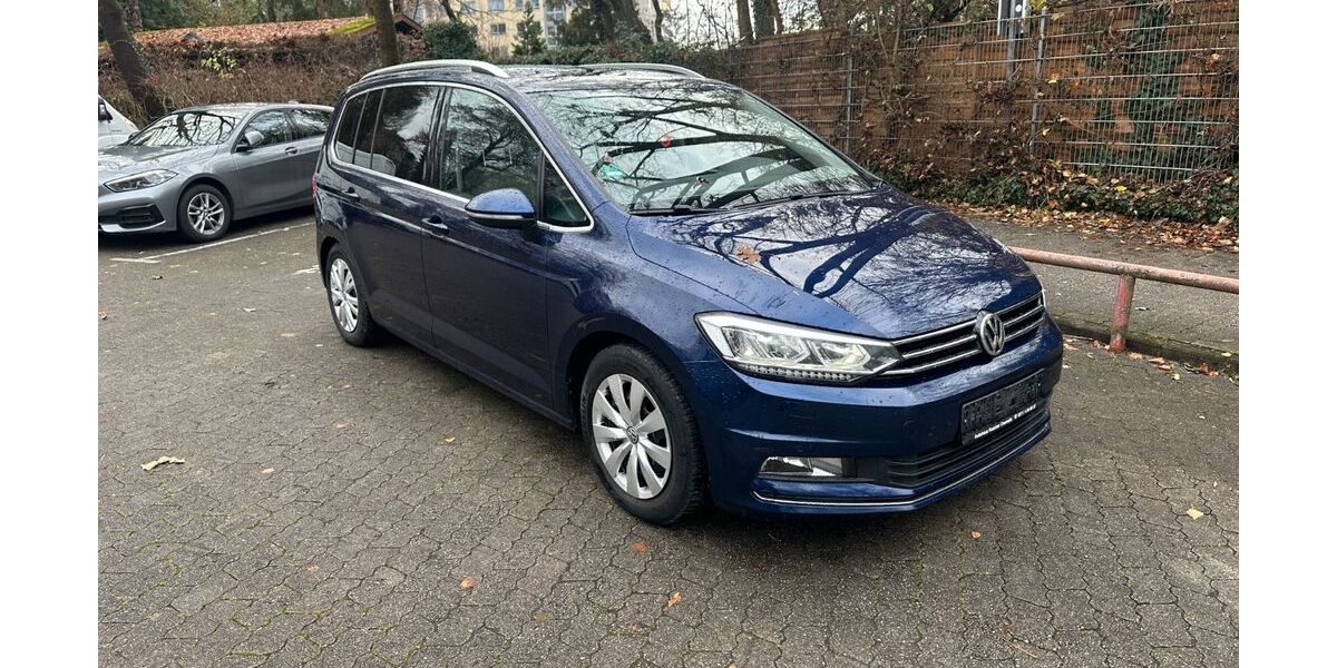 VW Touran 190.000 km 10.500 &euro; MÜNCHEN 80935