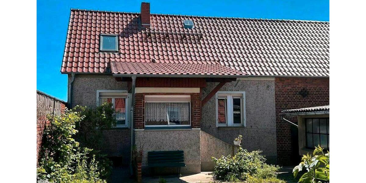 Einfamilienhaus Genthin - 9 Zimmer, 286 m&sup2;, 160.000&euro; | Angebot:26787359