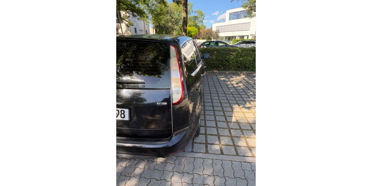 Ford Focus 213.000 km 2.000 &euro; Regensburg 93049