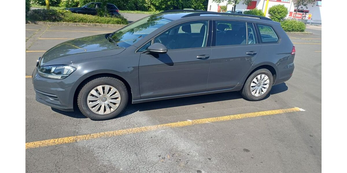 VW Golf 105.500 km 14.500 &euro; Fernwald 35463