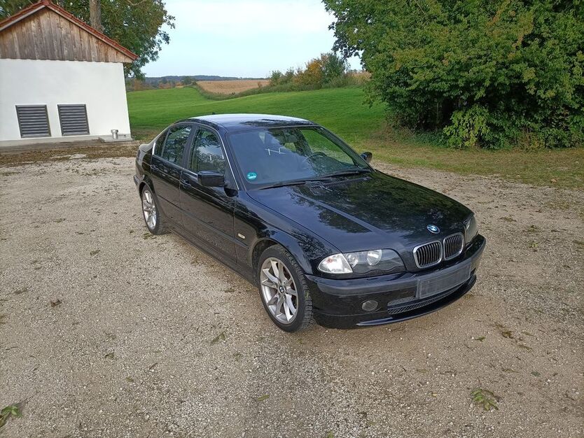 BMW 325 296.000 km 4.800 € Bergstetten 86687