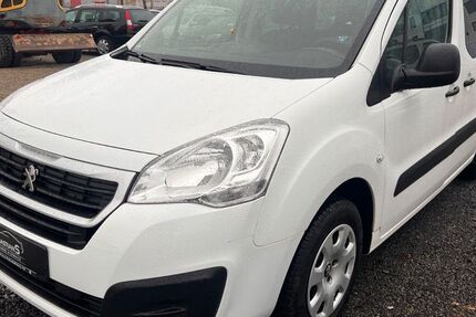 Peugeot Partner 127.000 km 3.390 &euro; Neuseddin bei Berlin 14554