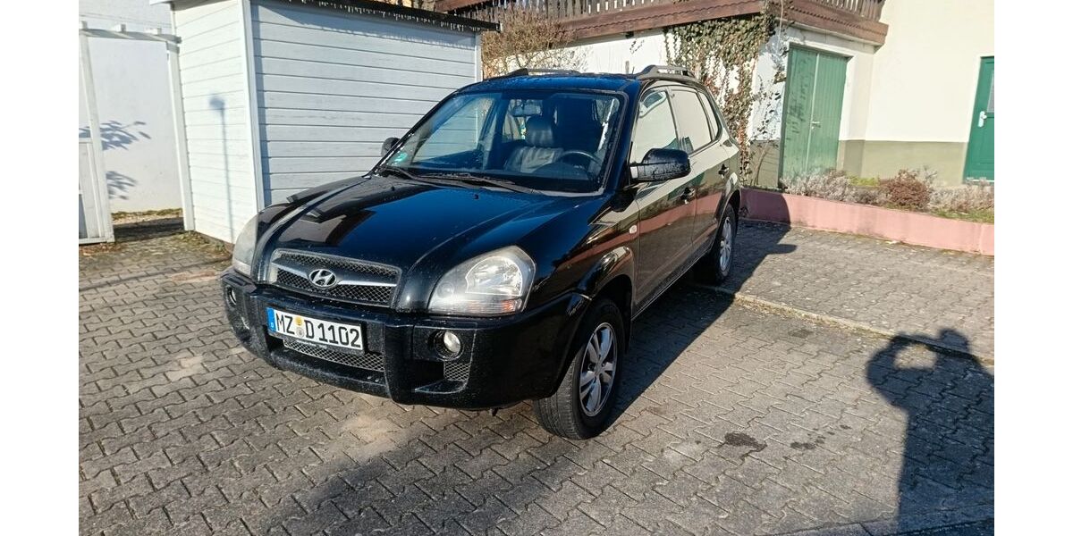 Hyundai TUCSON 96.800 km 6.299 &euro; Harxheim 55296