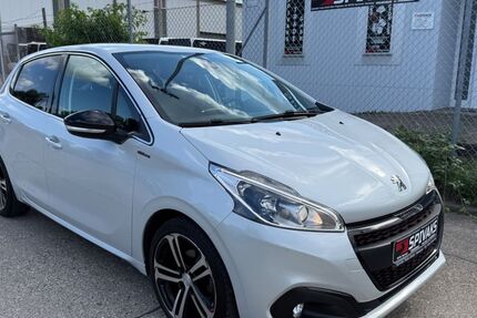 Peugeot 208 77.400 km 10.199 &euro; Hannover 30179