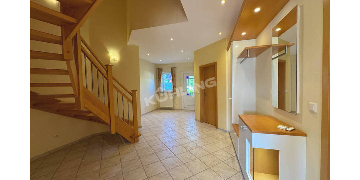Einfamilienhaus Vechta - 7 Zimmer, 280 m&sup2;, 578.000&euro; | Angebot:26487306