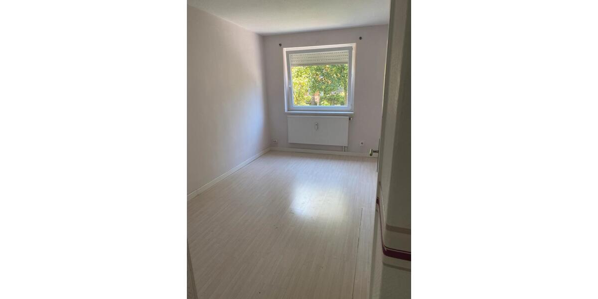Erdgeschoßwohnung Bayreuth Meyernberg - 3 Zimmer, 64 m&sup2;, 200.000&euro; | Angebot:27135200