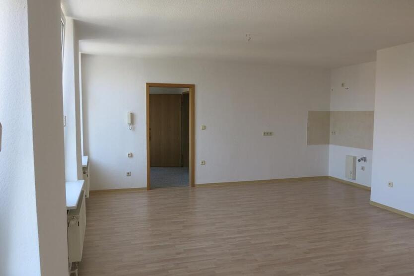 2-Raum-Wohnung (2. Etage) Löbauer Str. 17, 02894 ReichenbachOL zimmer