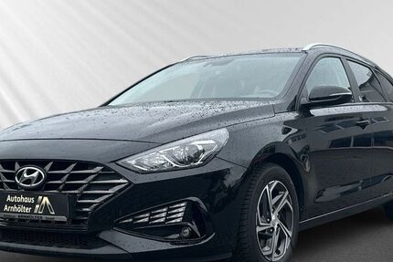 Hyundai i30 52.121 km 16.790 € Berlin 13581