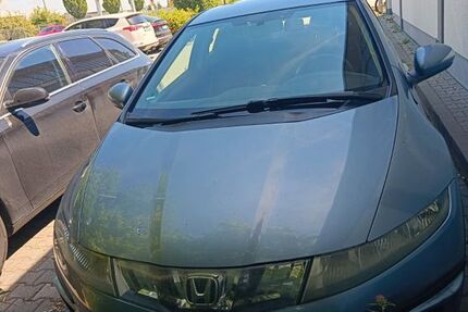 Honda Civic 171.000 km 2.990 &euro; Kösching 85092