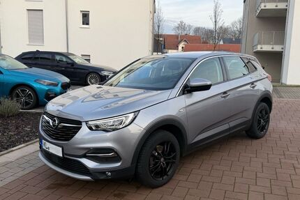 Opel Grandland (X) 70.720 km 15.900 &euro; Kaiserslautern 67657