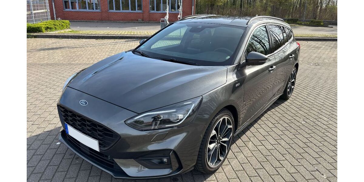 Ford Focus 123.800 km 12.800 &euro; Bersenbrück 49593