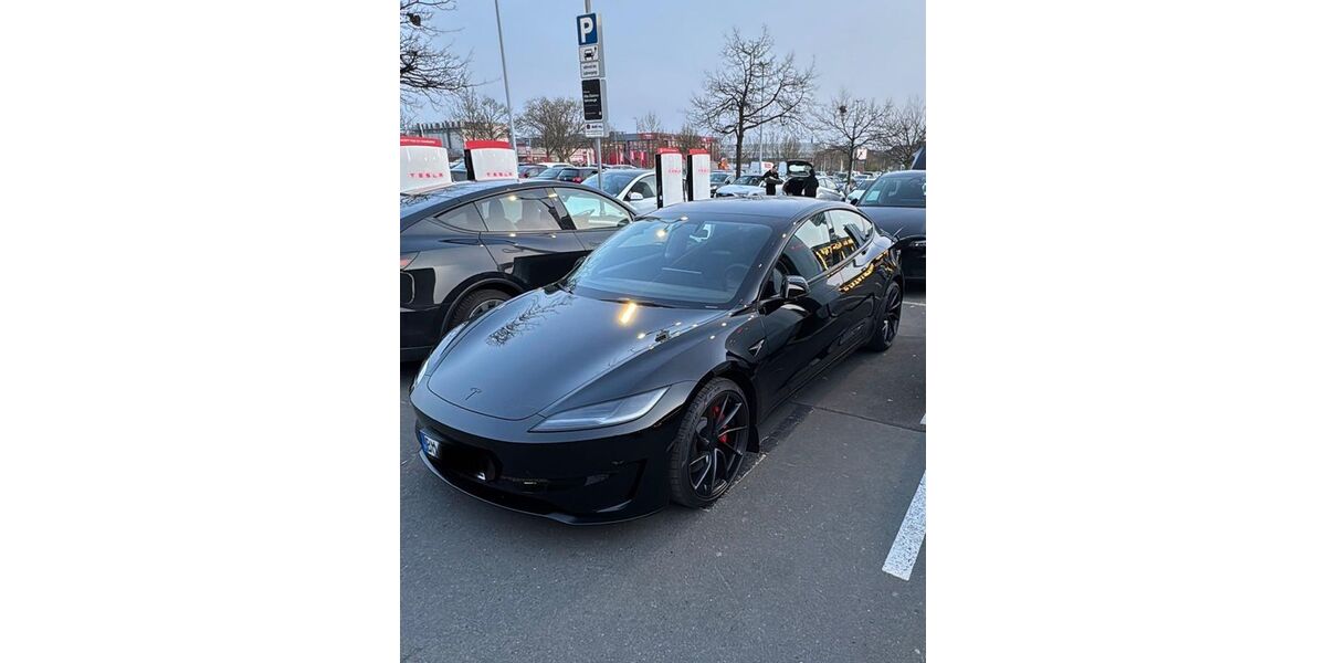 Tesla Model 3 3.500 km 58.990 &euro; Hürth 50354