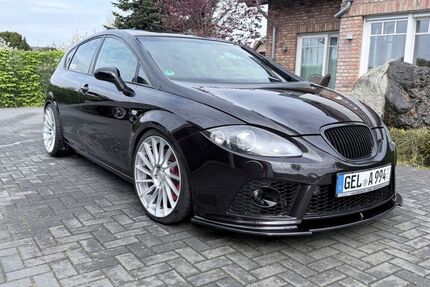 Seat Leon 135.000 km 6.499 &euro; Straelen 47638